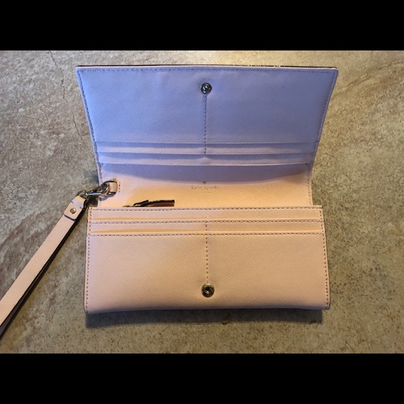 Kate Spade Wallet - Picture 2 of 3